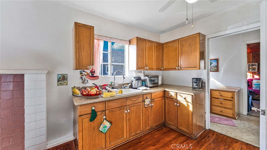 535 W Olive