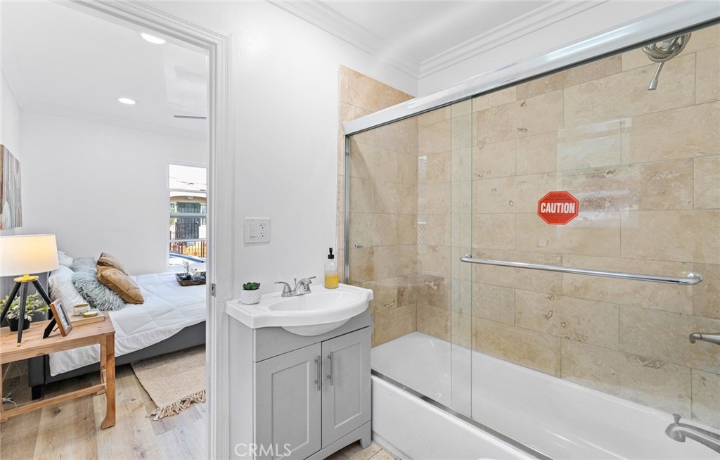 426 W 63rd