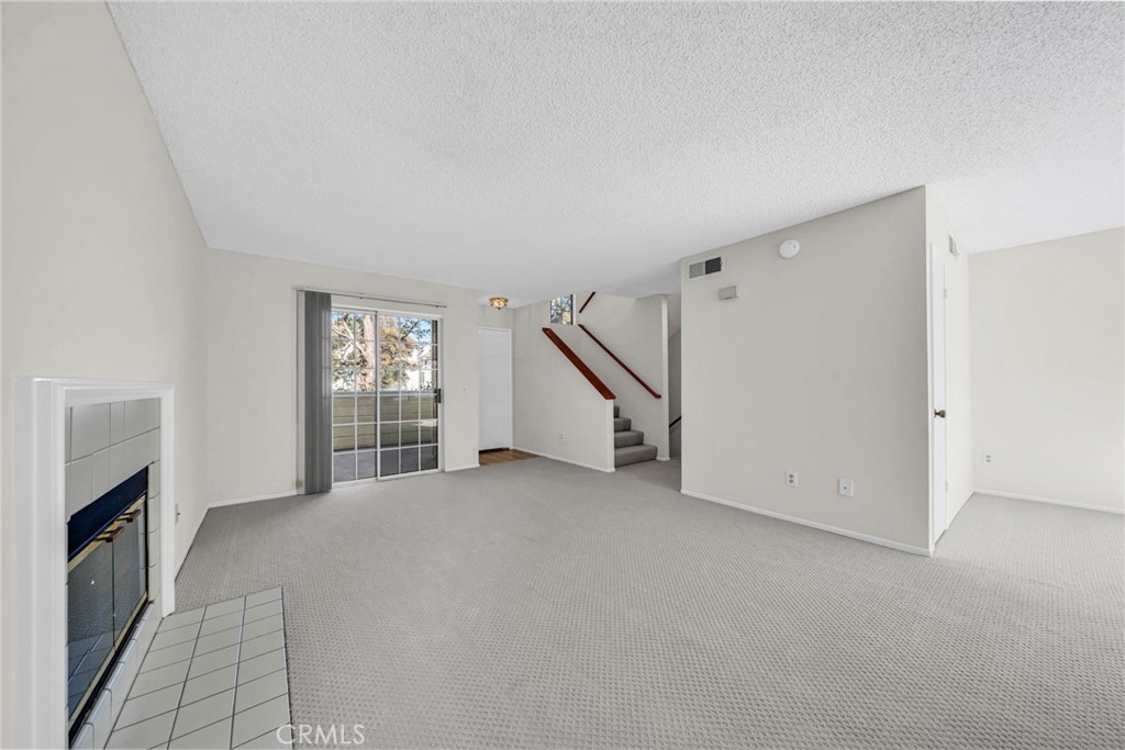 2800 Plaza Del Amo 425