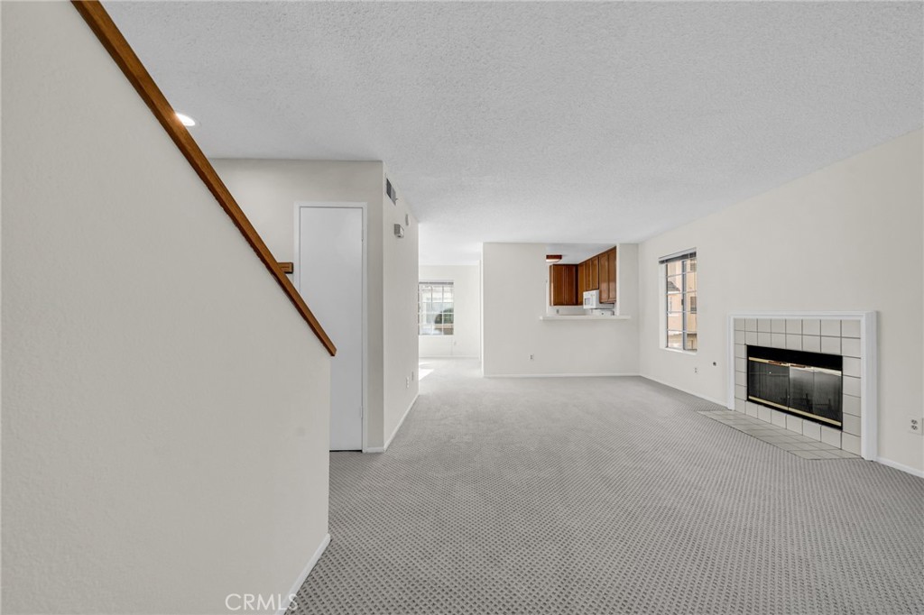 2800 Plaza Del Amo 425