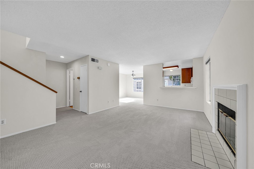 2800 Plaza Del Amo 425