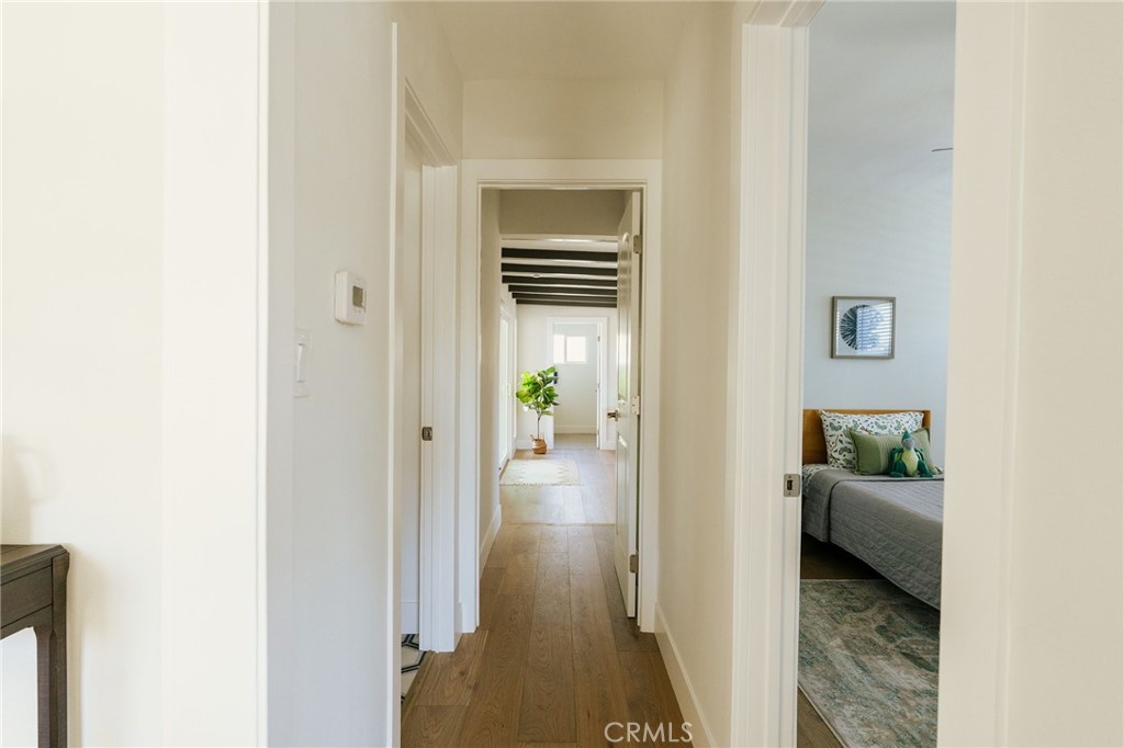 5837 E Gossamer Street