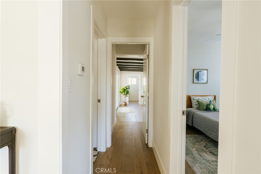 5837 E Gossamer Street