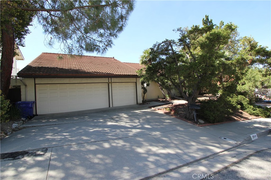 2914 Hopeton