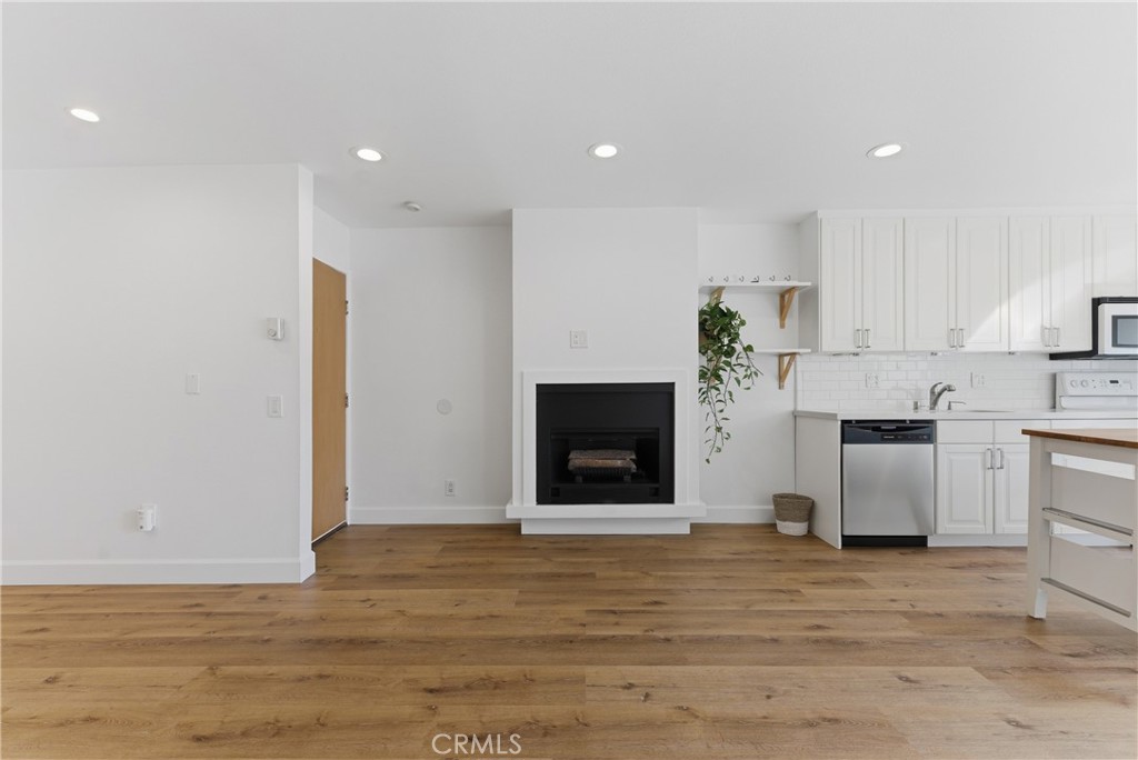 6151 Orange Street 107