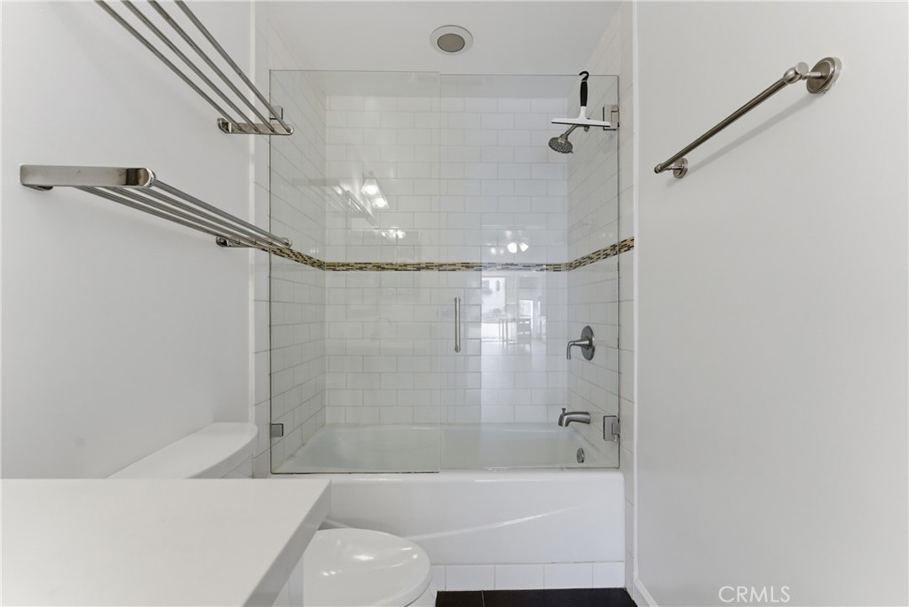 6151 Orange Street 107