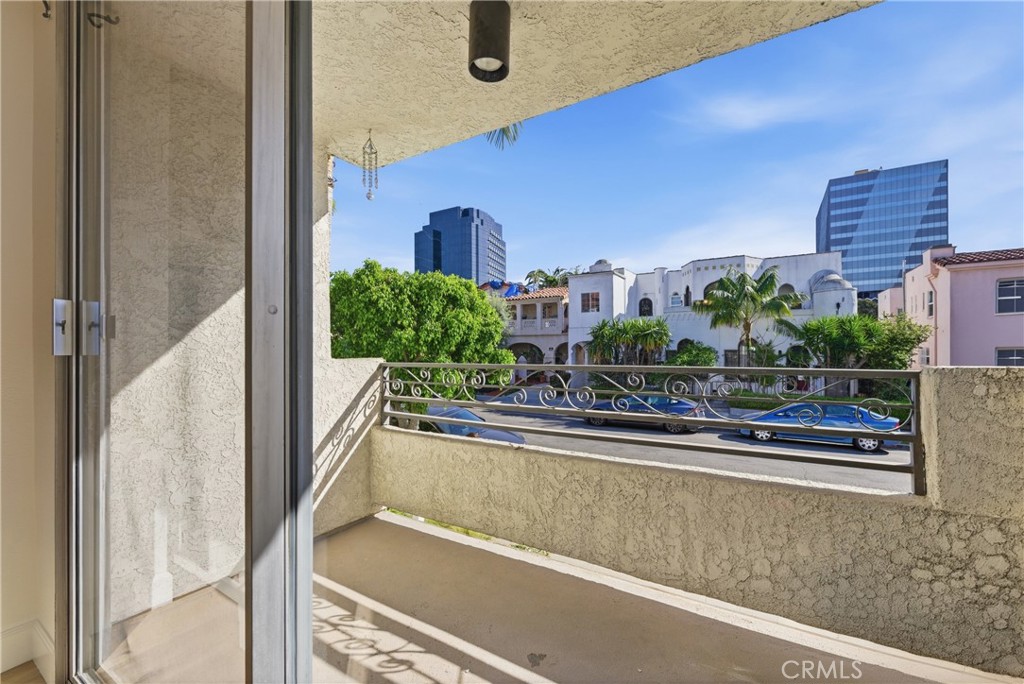 6151 Orange Street 107