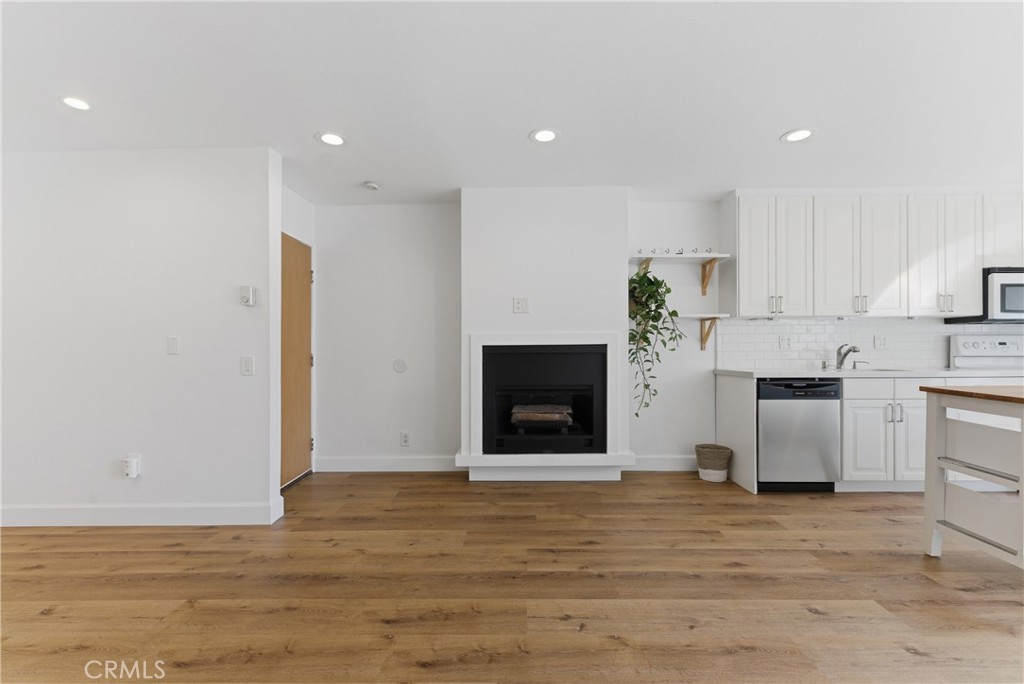 6151 Orange Street 107