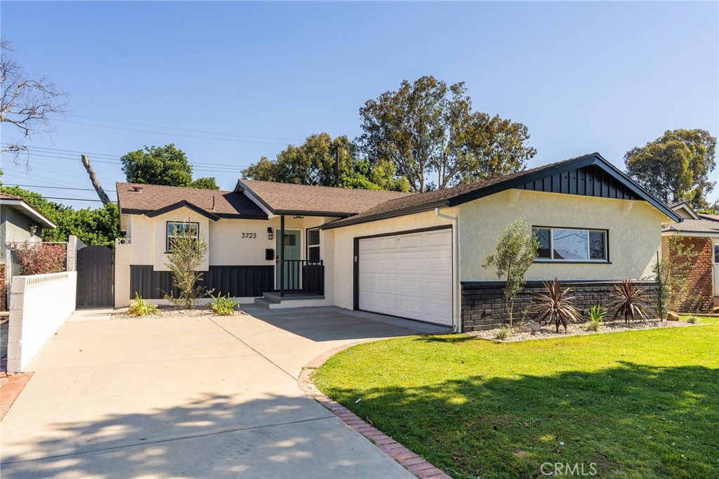 3723 Sandgate