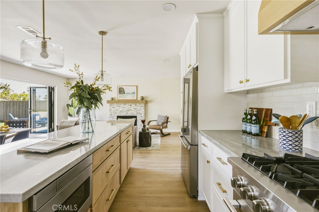 2506 Gunnell