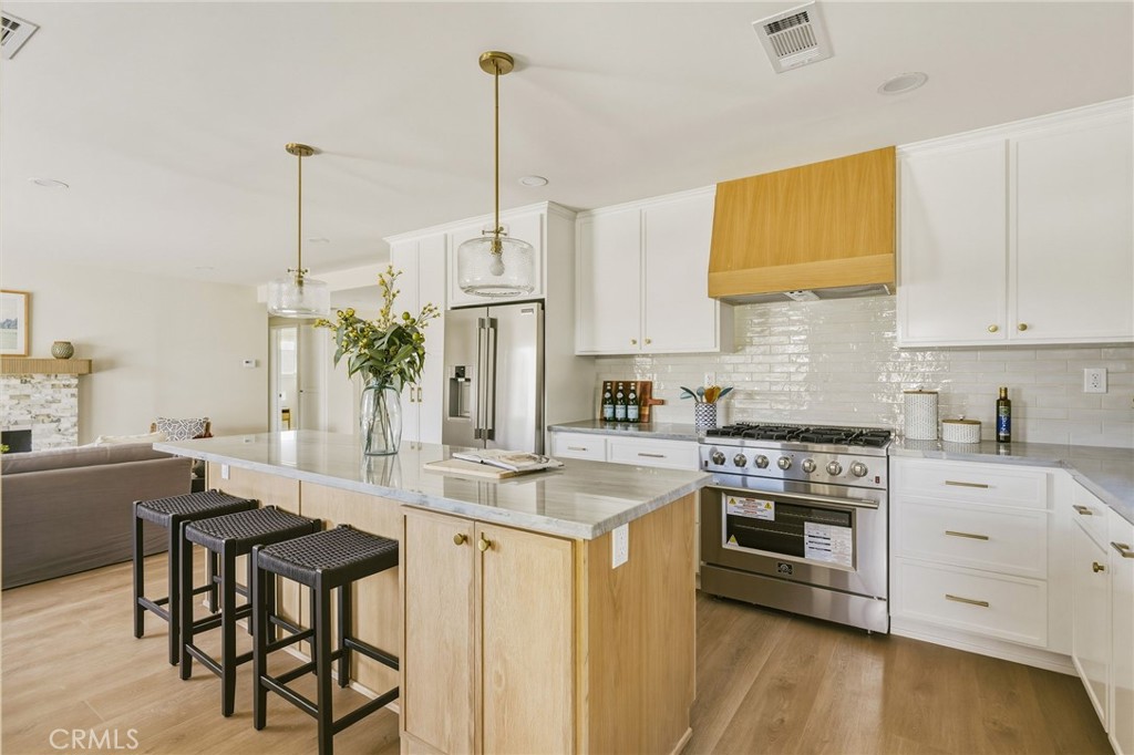 2506 Gunnell