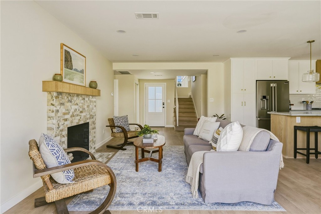 2506 Gunnell