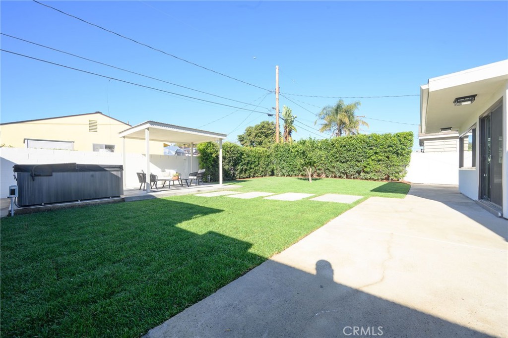 22951 Walnut Street
