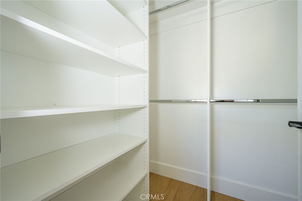 22951 Walnut Street