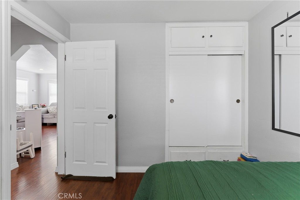 16407 Santa Ana Avenue