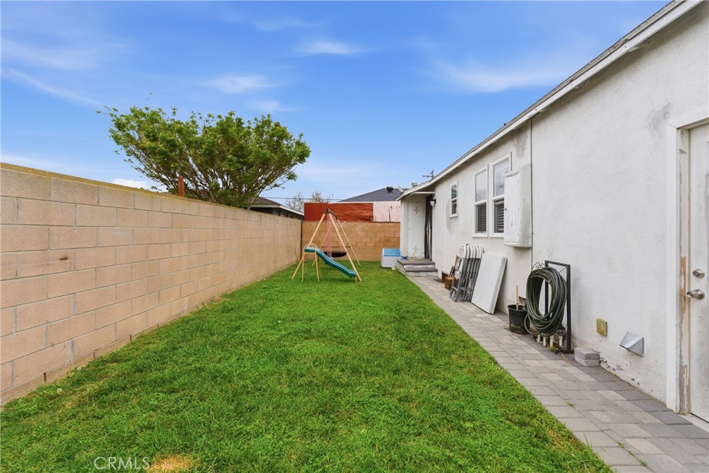 16407 Santa Ana Avenue