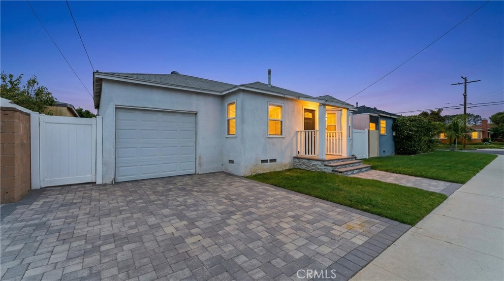 16407 Santa Ana Avenue