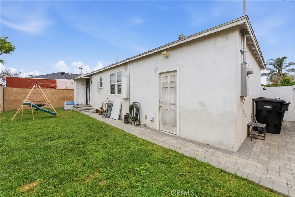 16407 Santa Ana Avenue