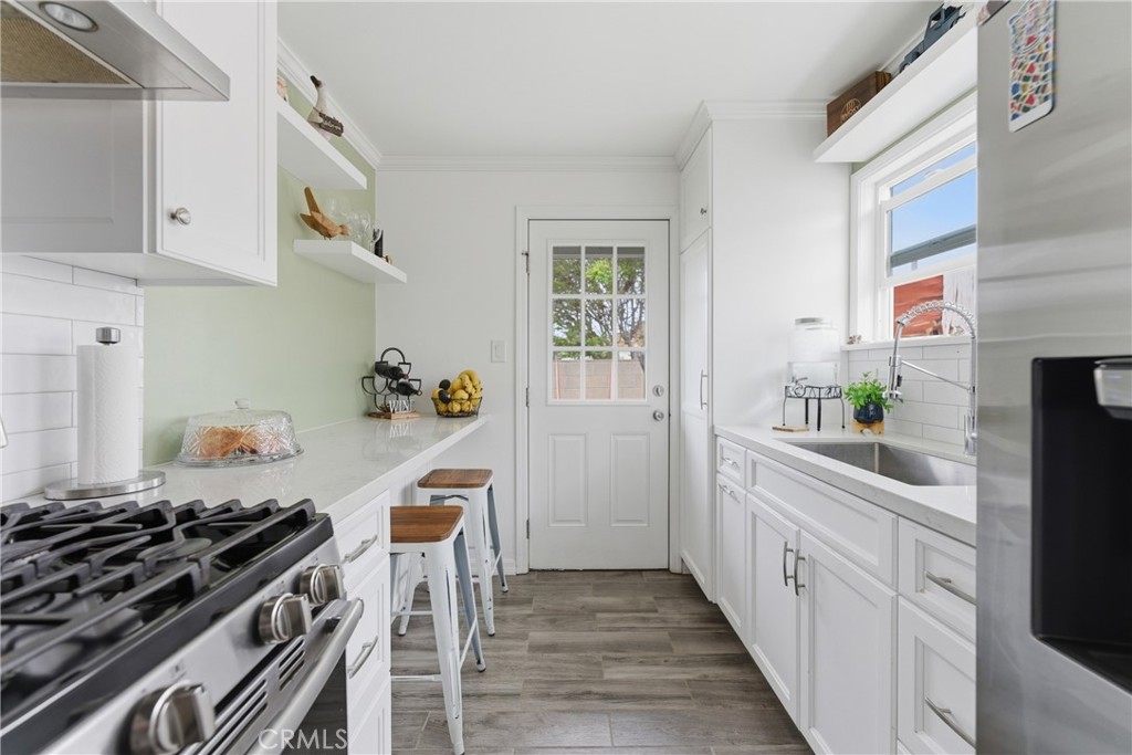 16407 Santa Ana Avenue