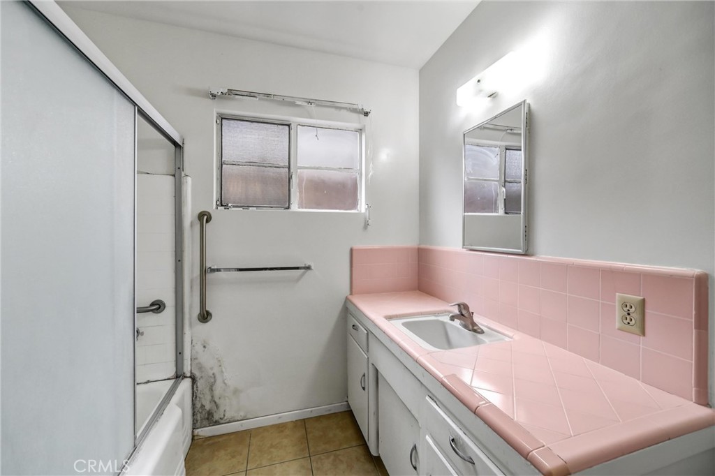 4811 Ramsdell