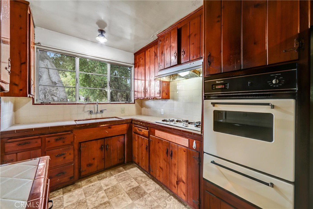 4811 Ramsdell
