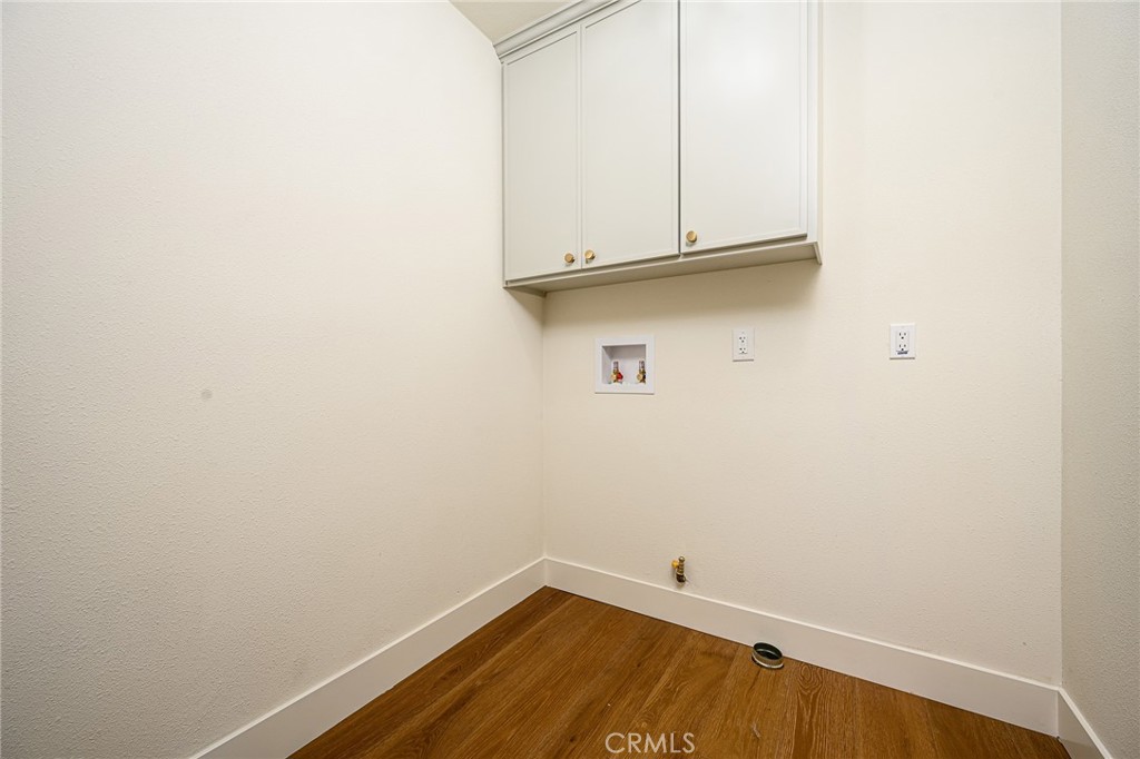 11153 Danbury