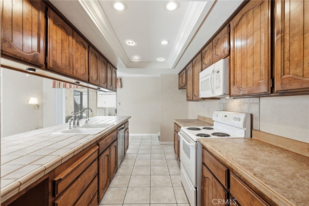 1005 Westmont Court
