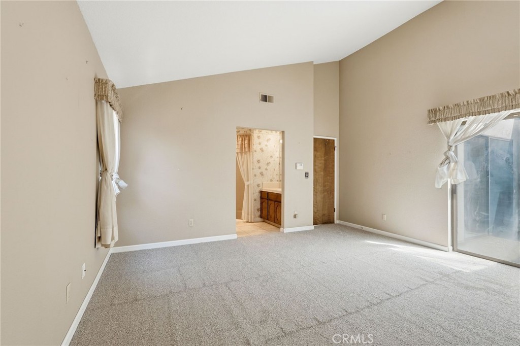 1005 Westmont Court