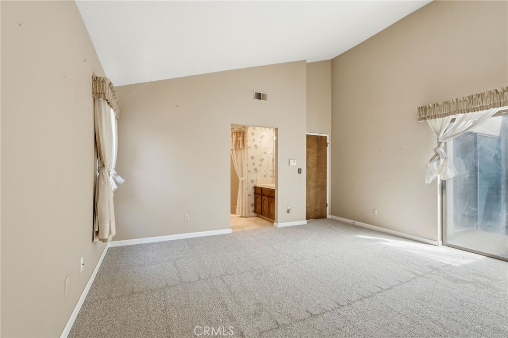1005 Westmont Court