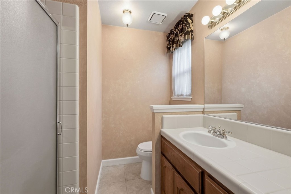 1005 Westmont Court