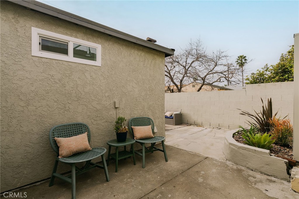 12846 Short Avenue