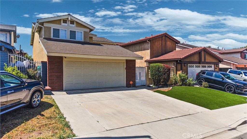 814 E Sandpoint Court