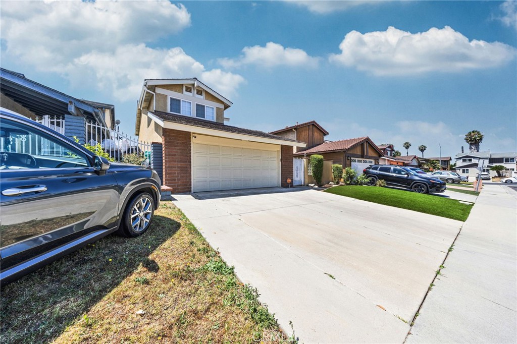 814 E Sandpoint Court