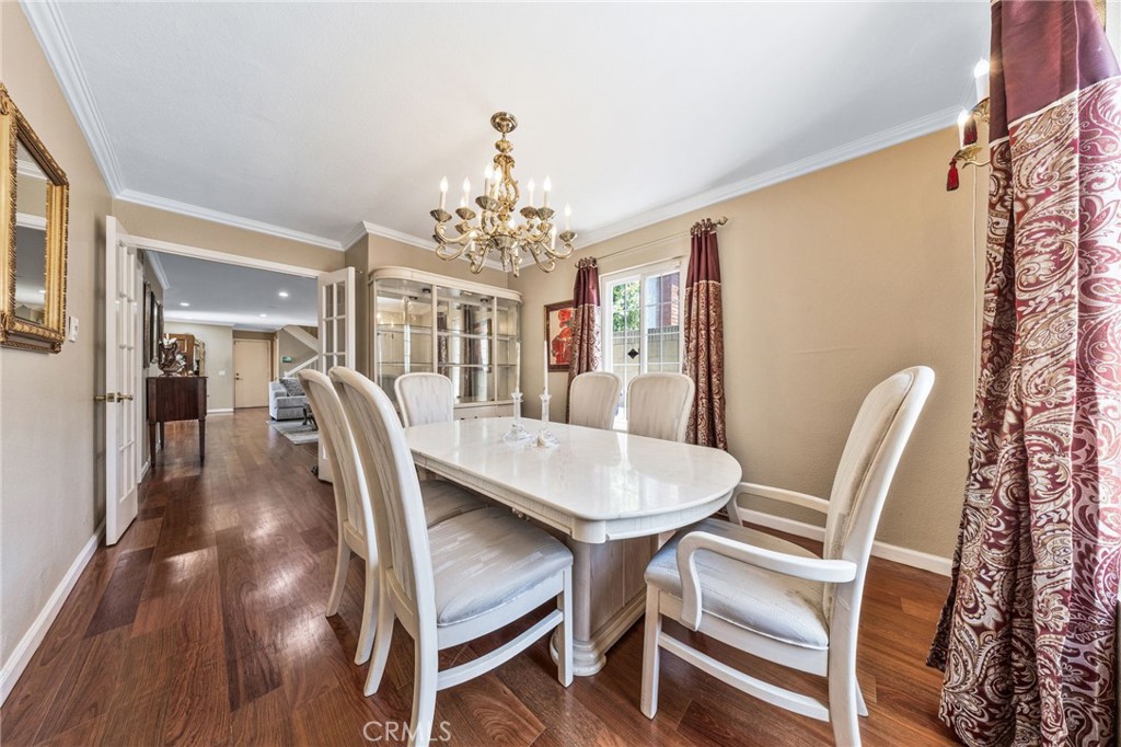 814 E Sandpoint Court