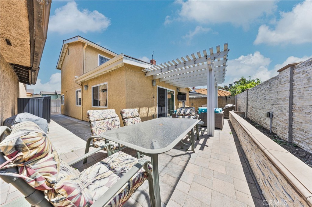 814 E Sandpoint Court
