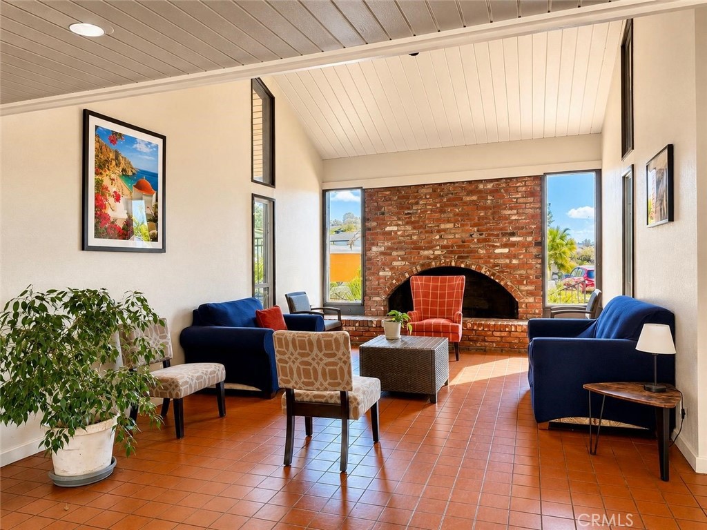 1051 Site Dr 61