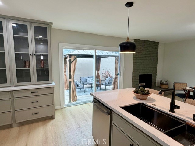2134 W 237th