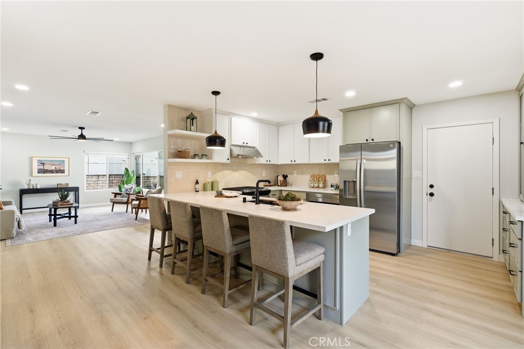 2134 W 237th