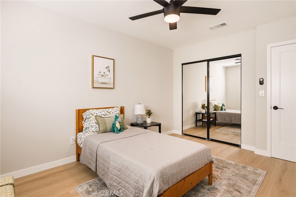 2134 W 237th