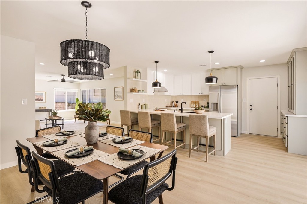 2134 W 237th