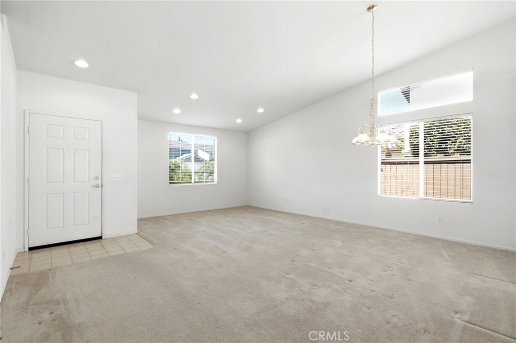 929 Lafayette