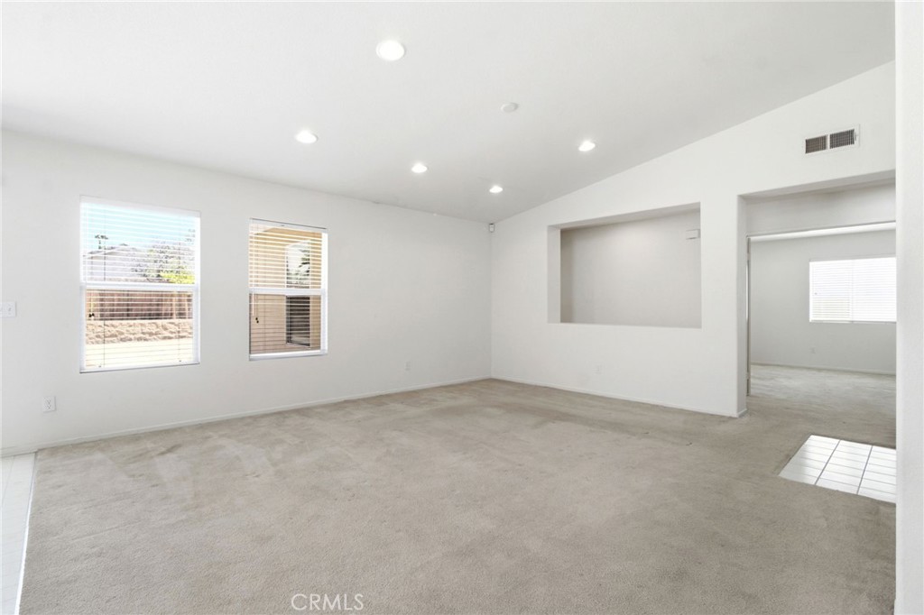 929 Lafayette