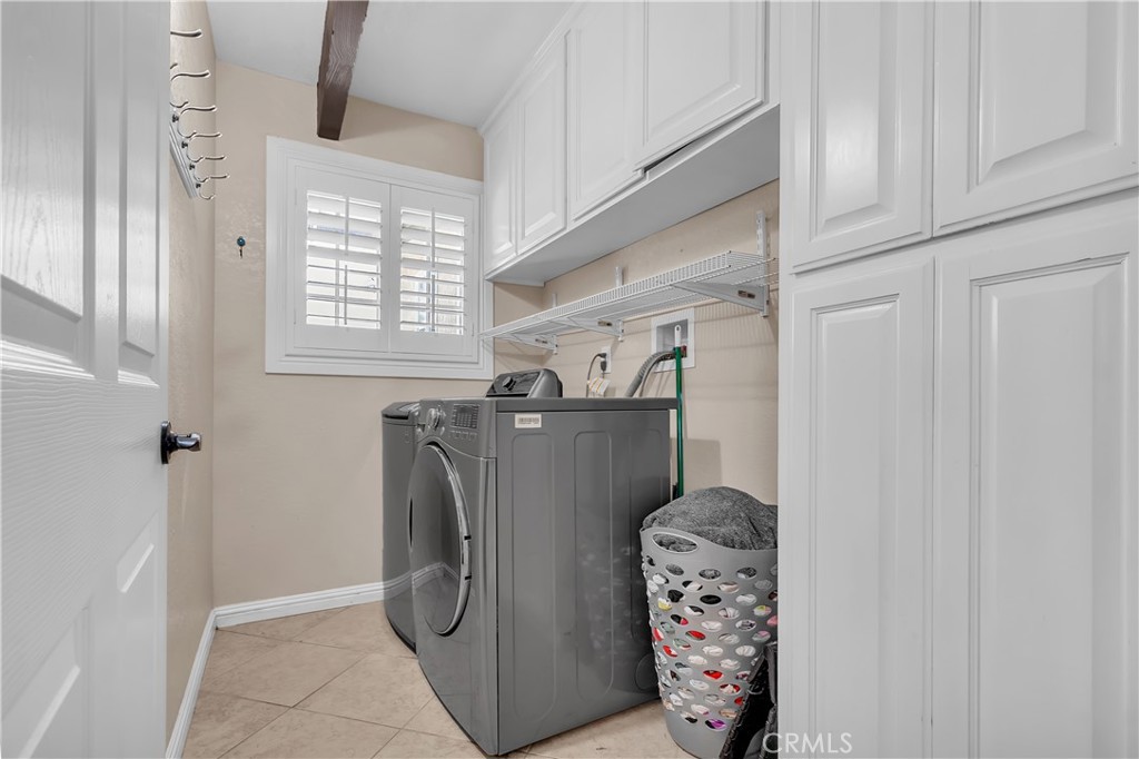 5944 Pennswood