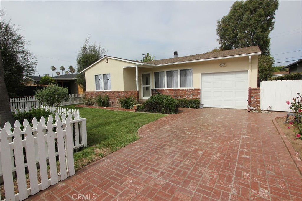 1729 Lake