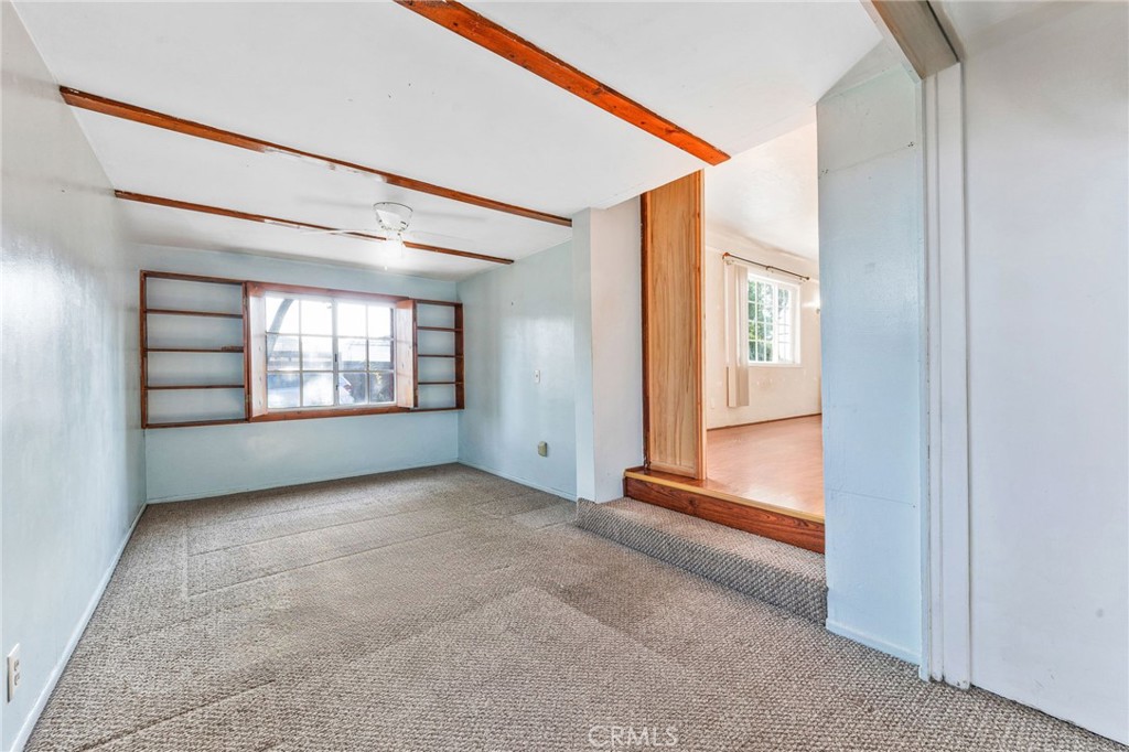 5815 Gaviota