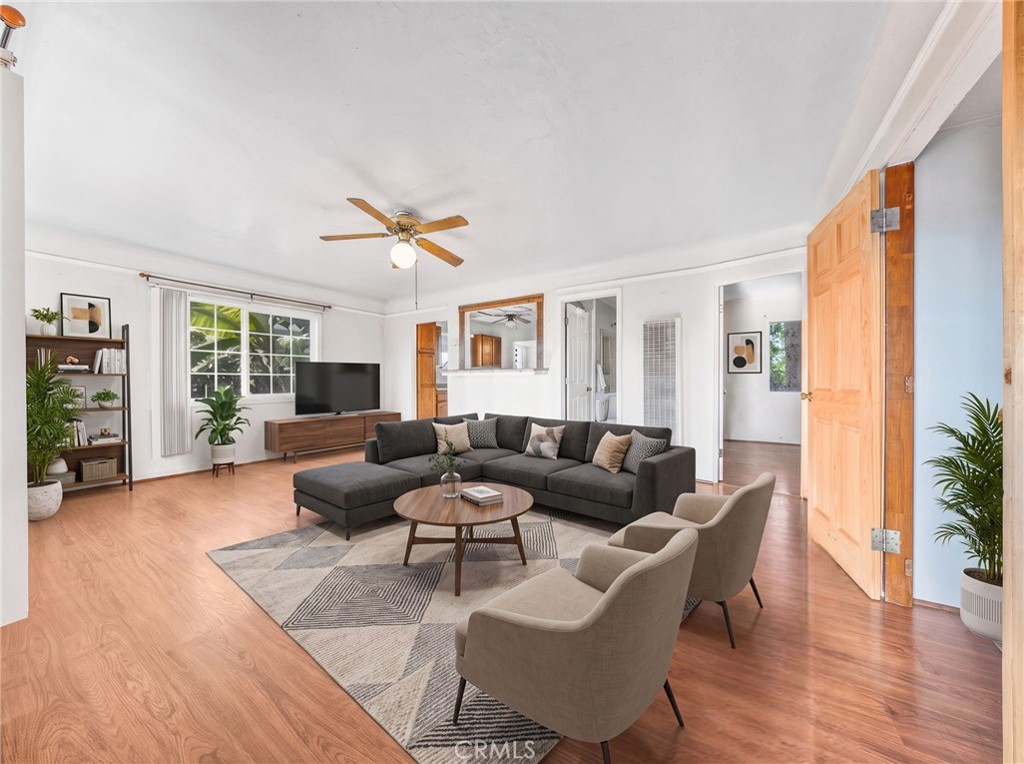 5815 Gaviota