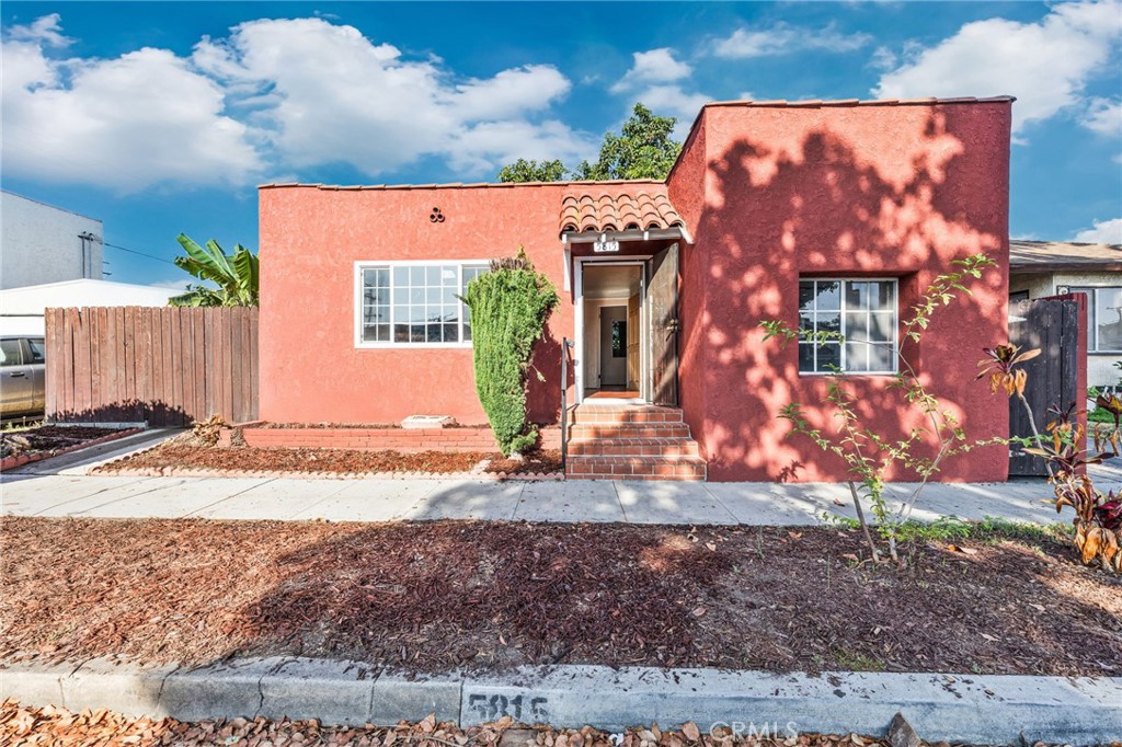 5815 Gaviota