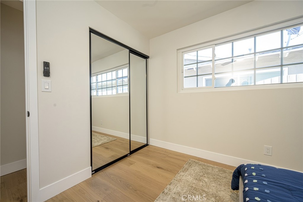 2362 W 234th