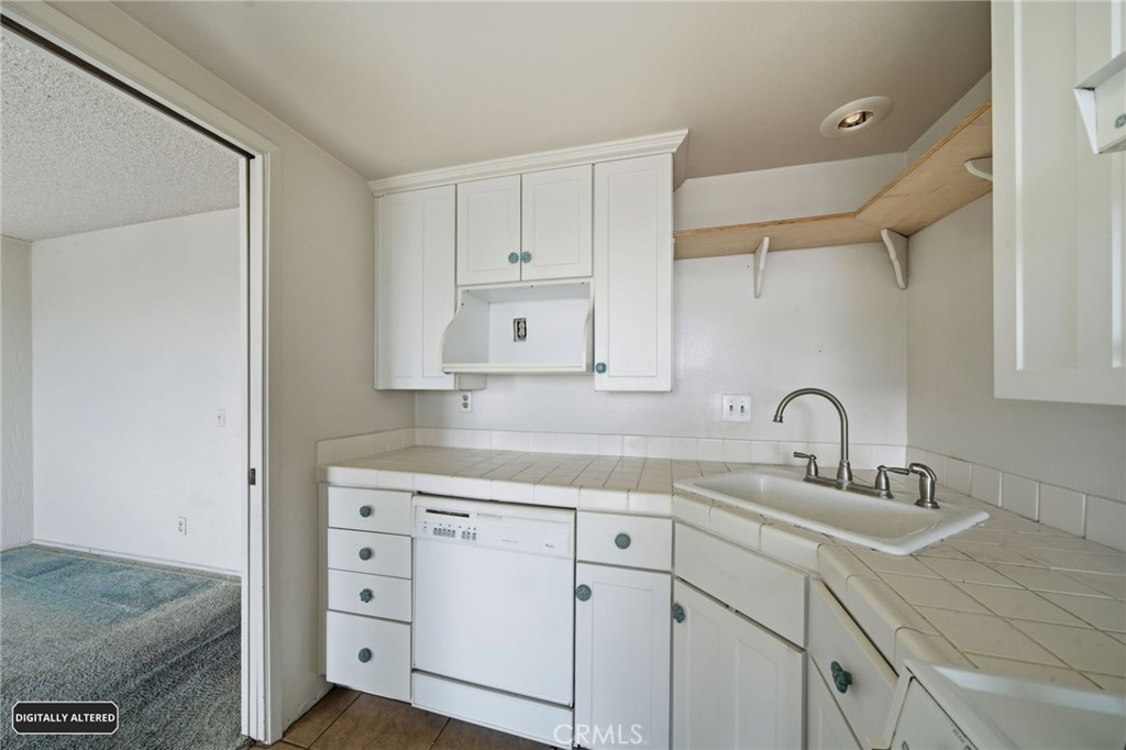 2424 S Gaffey