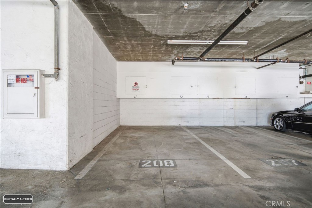 2424 S Gaffey